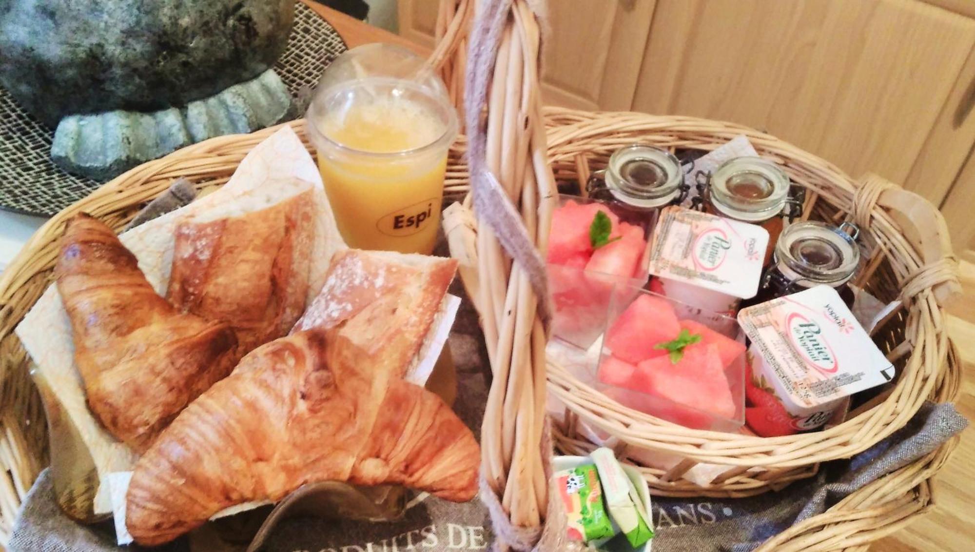 Bed and Breakfast La Gentoliere Pollestres Экстерьер фото