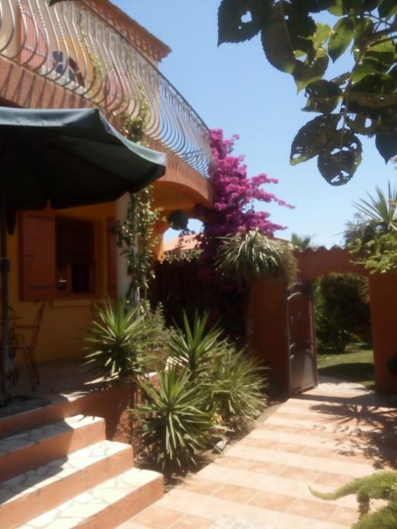 Bed and Breakfast La Gentoliere Pollestres Экстерьер фото